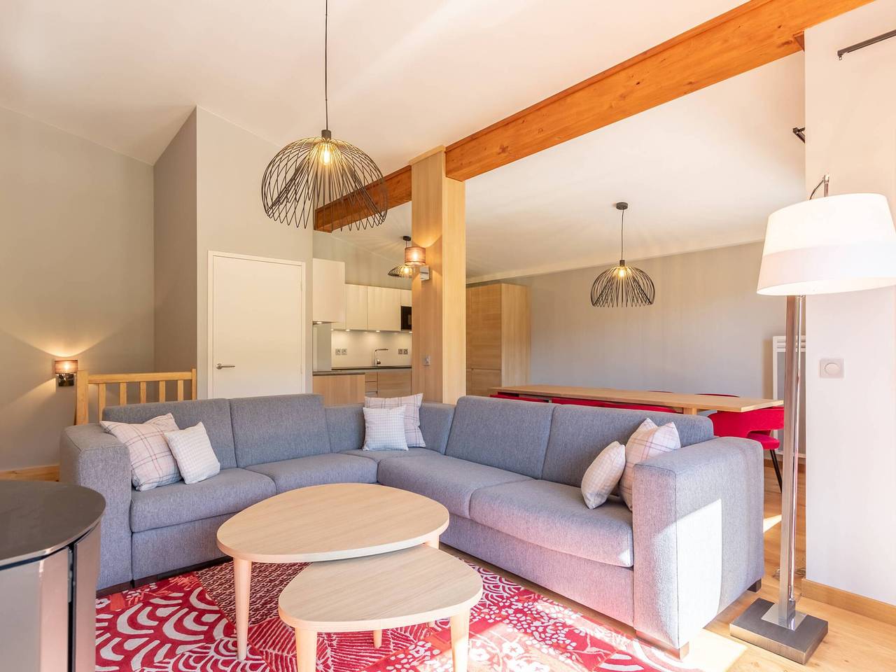 Appartamento intero, 4-bedroom duplex with pool, spa, and parking at Arcs 1800 in Arc 1800, Bourg-Saint-Maurice