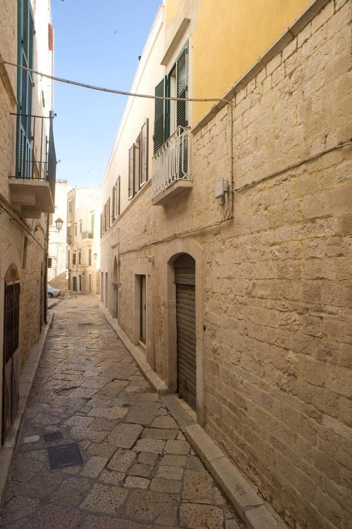 Gîte pour 2 personnes, avec terrasse et jacuzzi à Trani - 3