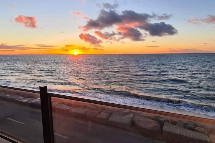 Location de vacances pour 8 personnes, avec jardin, animaux acceptés dans Plage Saint-Martin
