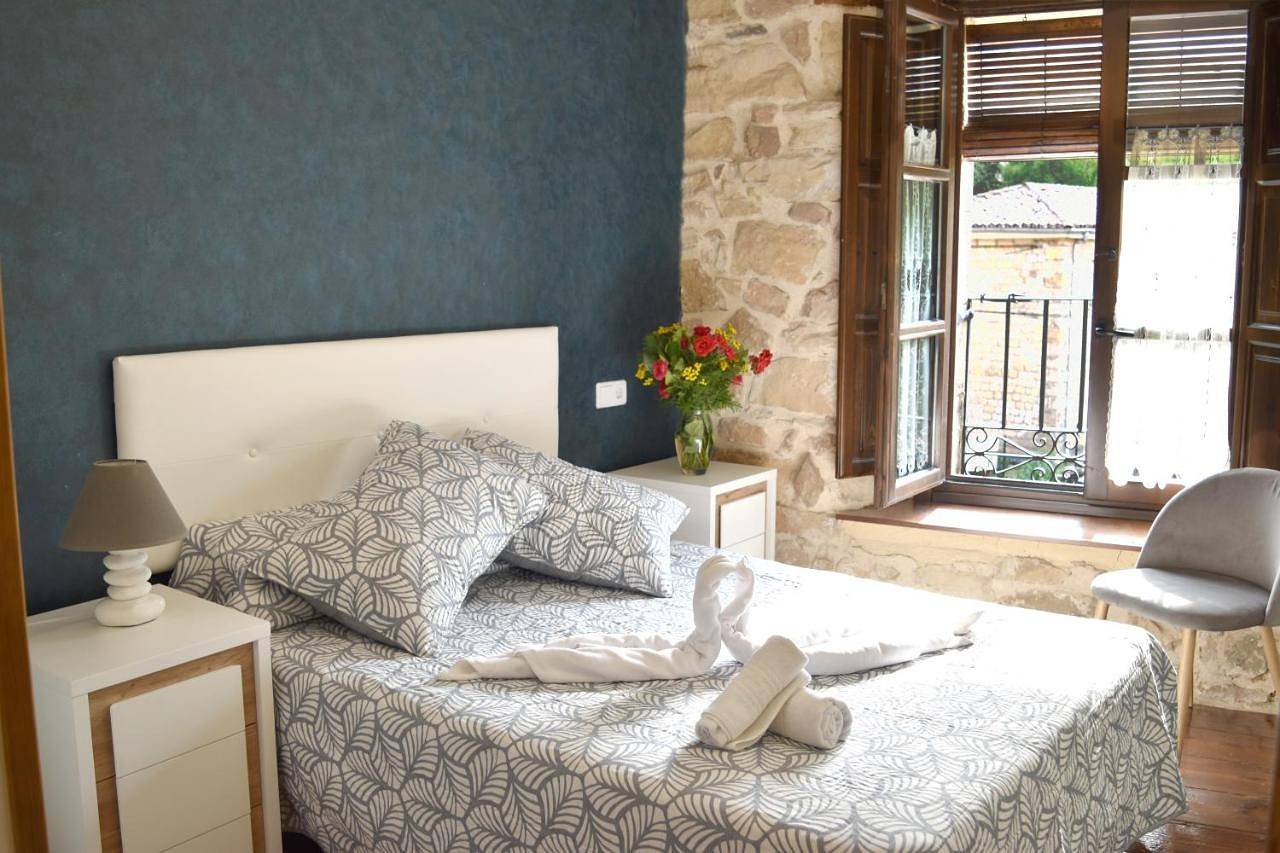 Casa Rural Pinares De Soria in Molinos de Duero, Provincia de Soria