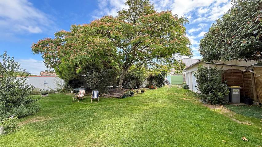 Gîte pour 8 personnes, avec jardin à Le Bois-Plage-en-Ré - 3