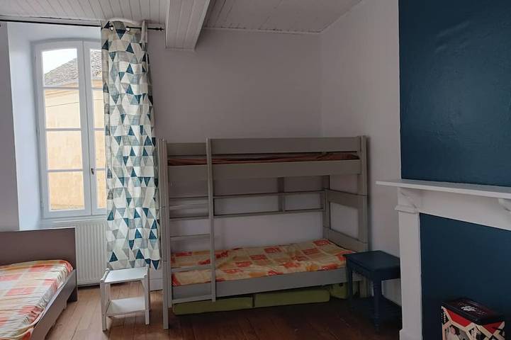 Location de vacances pour 12 personnes, avec piscine à Montferrand-du-Périgord - 2