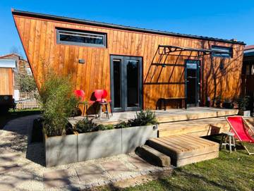 Chalet für 4 Personen, mit Terrasse und Garten, kinderfreundlich in der Pfalz