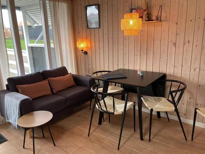 Camping pour 6 personnes, avec Terrasse et Jacuzzi ainsi que Bassin pour enfant et Piscine au Danemark - 4