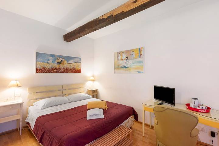 Chambre pour 2 personnes, avec jardin et bassin pour enfant - 1