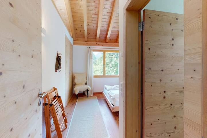 Ganze Wohnung, Schöne, 3½ Zimmerwohnung im 2. in Bregaglia, Sankt Moritz