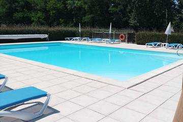 Gîte pour 4 personnes, avec piscine dans Argentat-sur-Dordogne