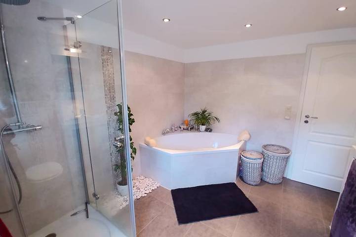 Ferienwohnung für 2 Personen, mit Sauna und Whirlpool sowie Balkon und Garten in Zittau - 4