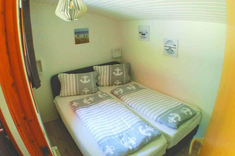 Ihr eigener Whirlpool & Infrarotsauna nur 30m bis zum Wald & 750m bis zum Strand in Kellenhusen, Ostholstein