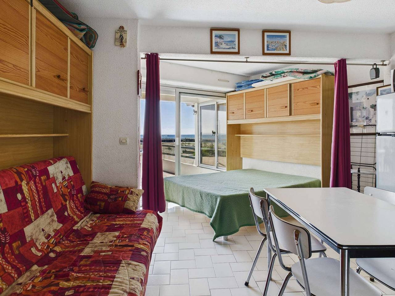 Studio entier, Studio cabine Rdc, terrasse, 4 pers, parking in Grau-d'Agde, Agde