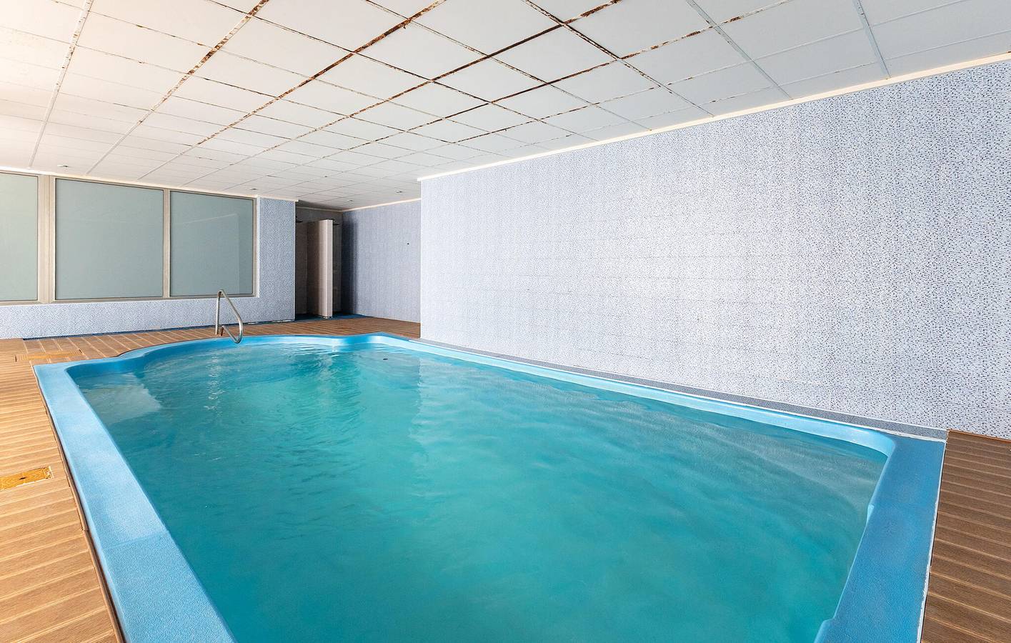 Ganze Ferienwohnung, Modernes Strand-Apartment mit Garage, AC & WiFi - 900m zur Platja de l'Almadrava in Playa Carrer La Mar, El Campello