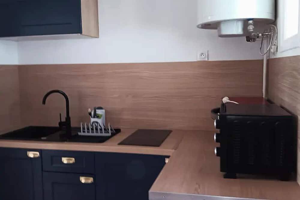 Ganze Wohnung, Studio Dans Résidence Calme, à Proximité de la mer et du Centre Ville in Roscoff, Ceinture Dorée