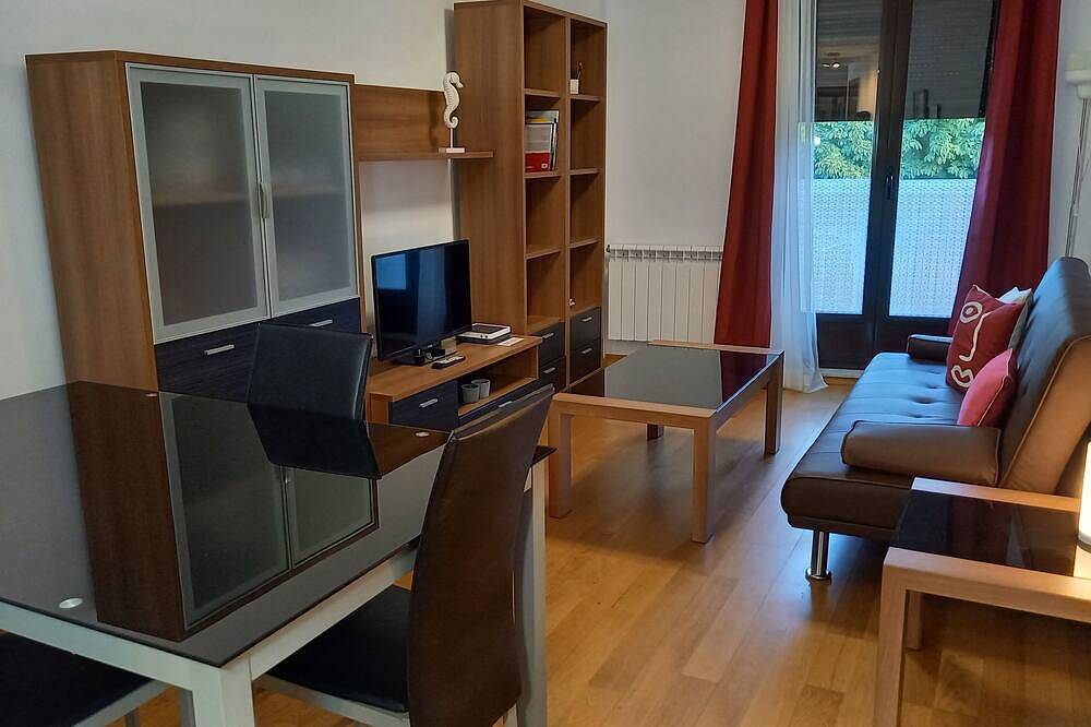 Entire apartment, Nuevo Apartamento en Zona del Palacio de Congresos in Centro (Salamanca), Salamanca