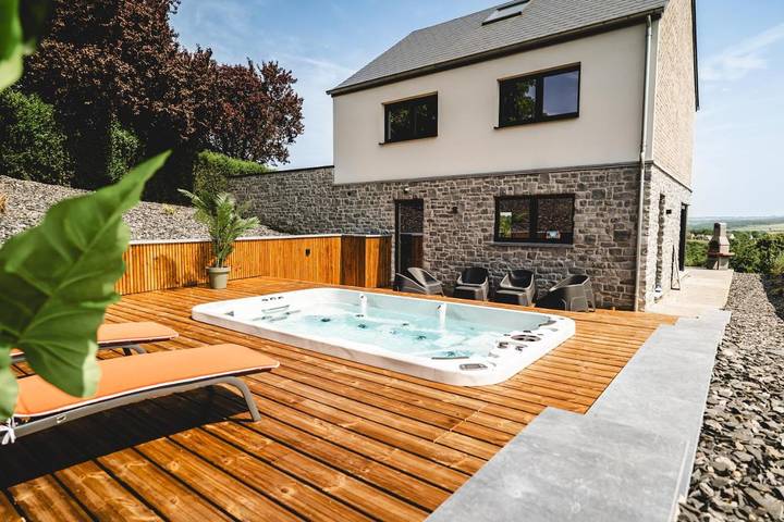 Chalet para 6 personas, con jardín además de sauna y vistas - 1