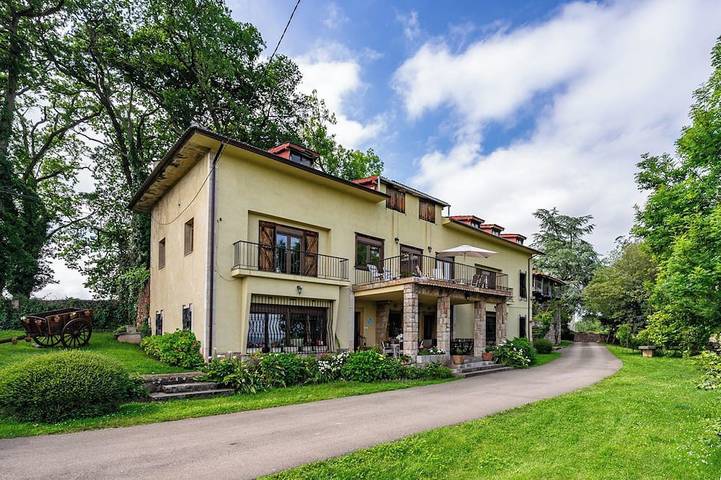 Ferienhaus für 14 Personen, mit Balkon und Garten in Grado (Asturien)