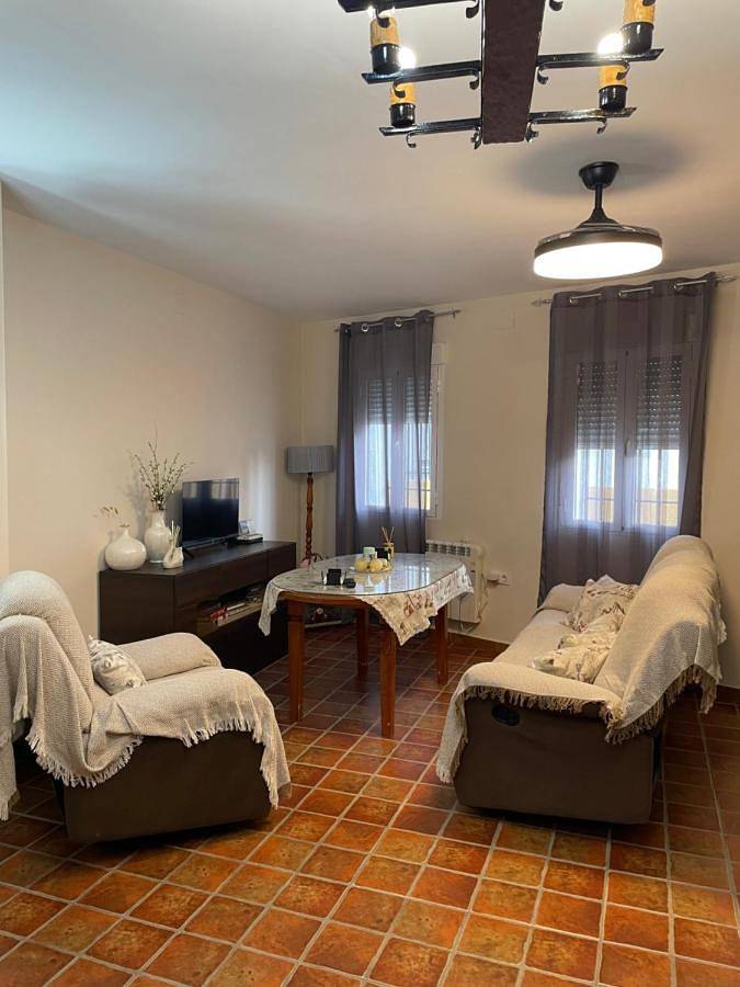 Casa rural para 8 personas, con vistas al lago además de vistas y terraza en Herrera del Duque