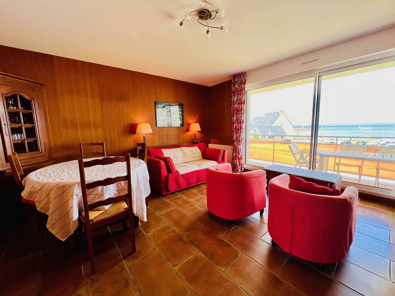 Entire apartment, Quiberon - 3-room apartment with Wifi, Parking and Pets allowed in Quiberon, Côte des Mégalithes