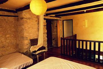 Location De Vacances pour 14 Personnes dans Saint-Santin-de-Maurs, Région d'Aurillac, Photo 3