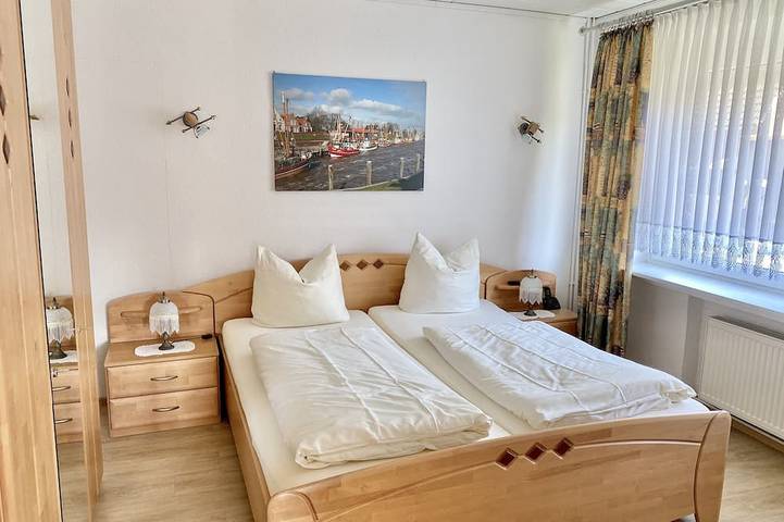 Ferienhaus für 4 Personen, mit Garten und Terrasse in Greetsiel - 2