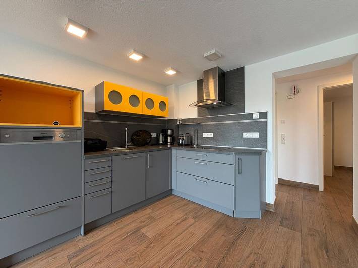 Ganze Wohnung, Uferblick in Süßenmühle – moderne Ferienwohnung mit privatem Garten nahe am See in FKK Badestrand Süßenmühle, Sipplingen