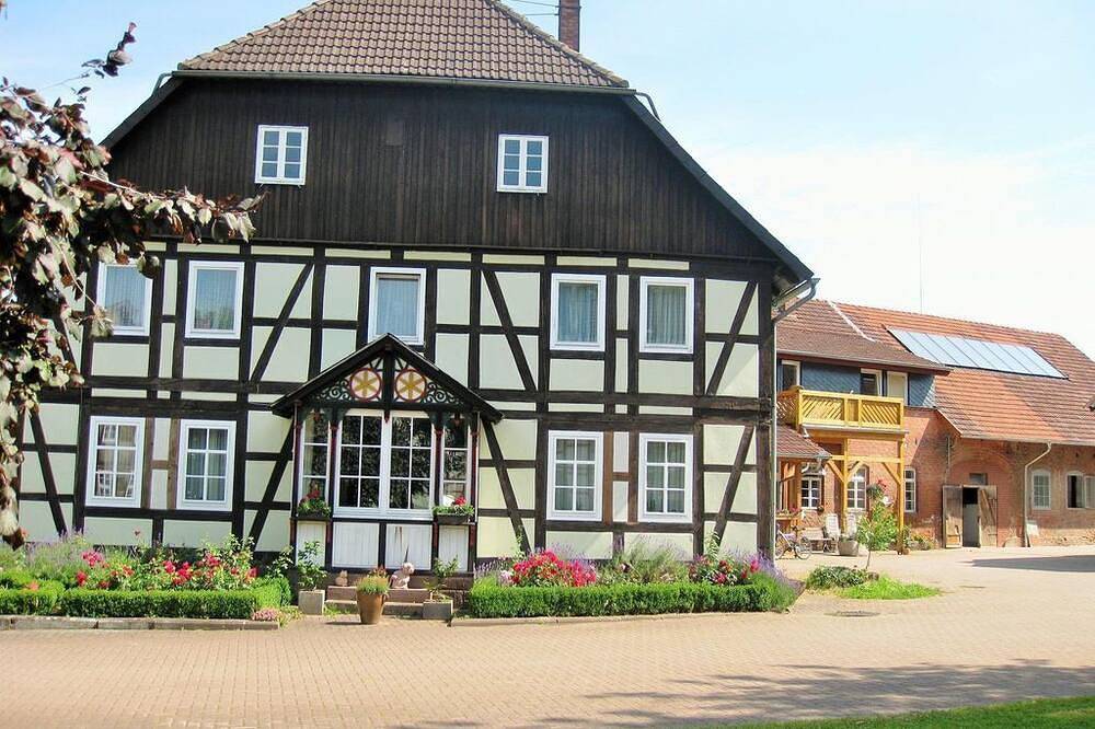 Vacation apartment \"Bauernstube\" - Müllers Hof vacation apartments/guesthouse in Emmerthal, Weser Hills
