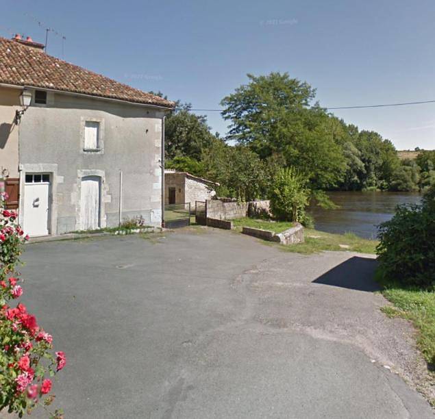 Location de vacances pour 8 personnes, avec vue et jardin à Valdivienne - 2