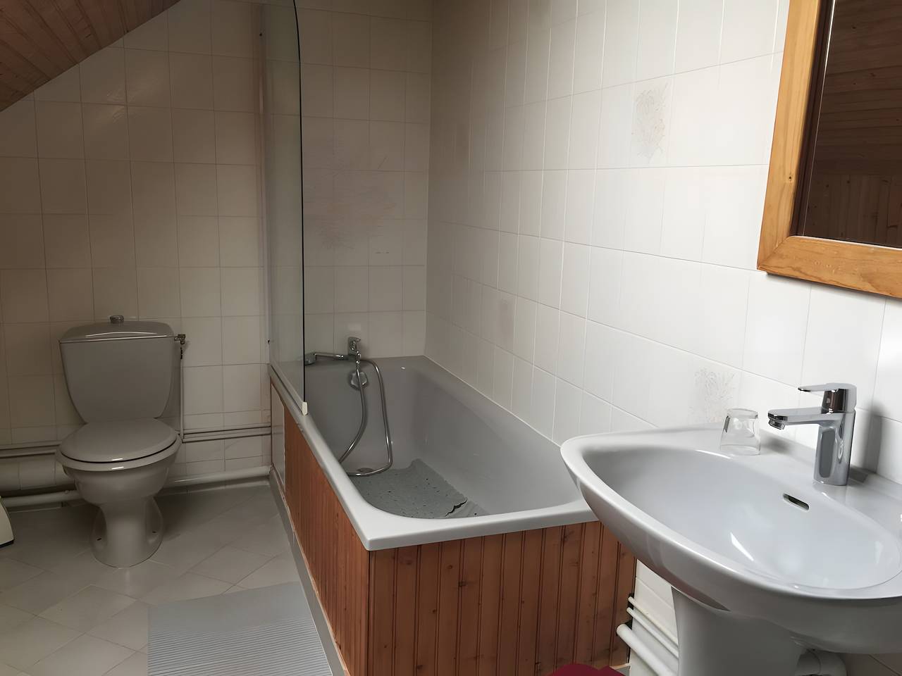 Chambres d’hôtes – Chambre 1 avec jardin partagé et Wi-Fi in Bavent, Région de Caen