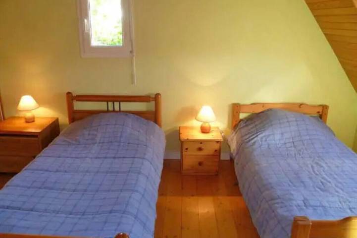 Location de vacances pour 4 personnes, avec jardin à Lampaul-Ploudalmézeau - 2