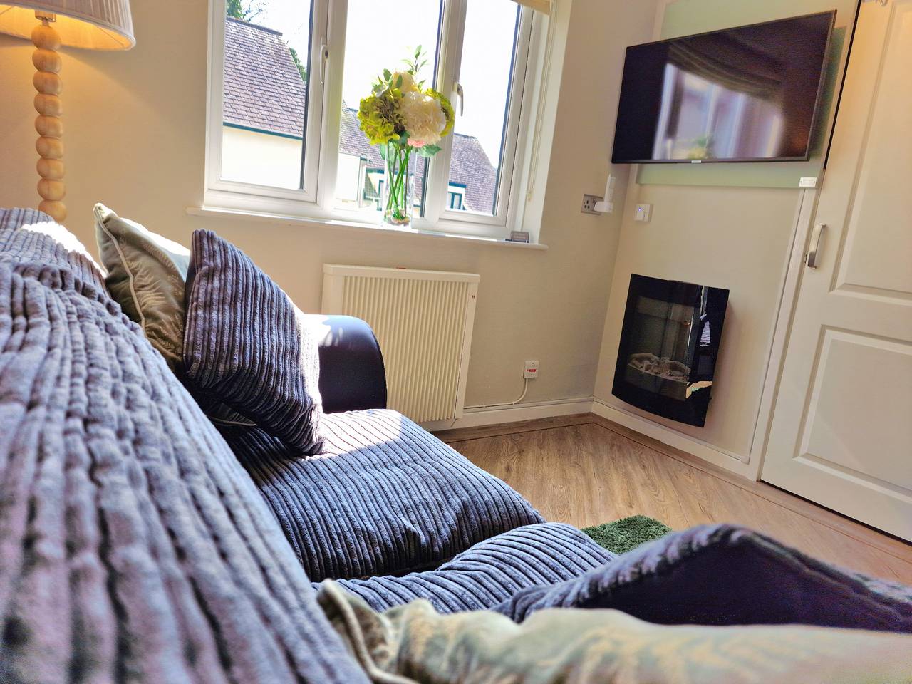 Entire apartment, Bowness Hideaway in Bowness-on-Windermere, Lake District