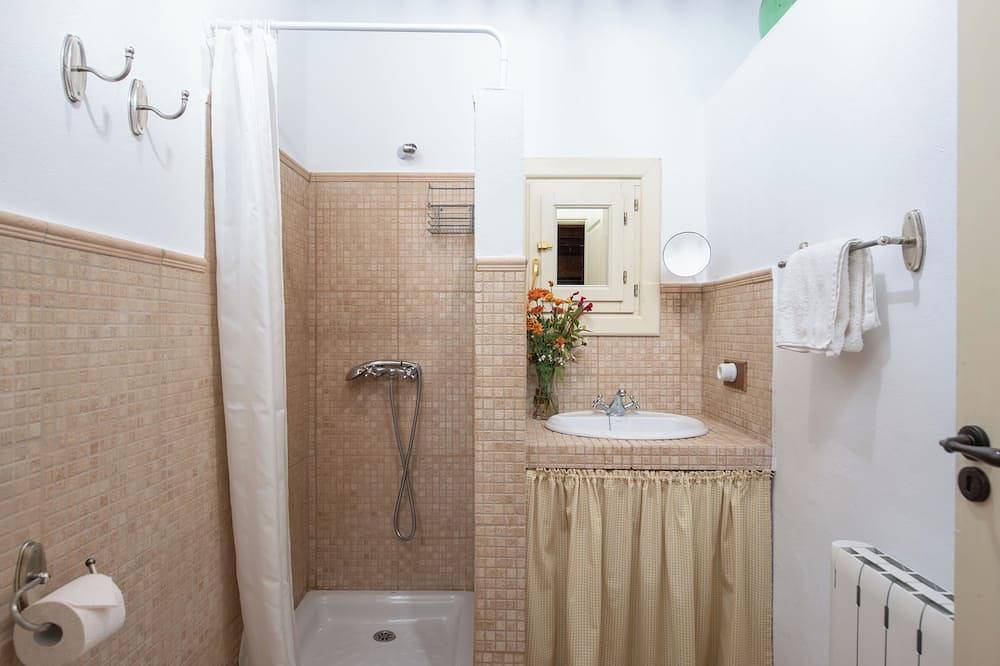 Casa Azúl mit Pool, Grill, Wifi und Netflix in El Sauce, La Orotava