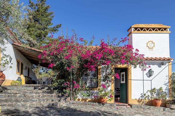 Casa rural para 10 personas, con terraza y jardín - 1