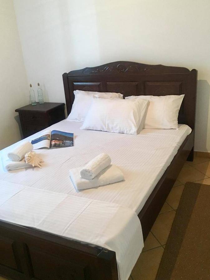 Gîte pour 4 personnes, avec vue et balcon dans Kamarès - 3