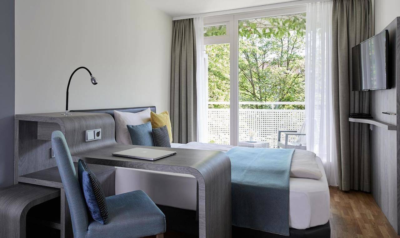Apartmenthotel für 10 Personen mit Garten in Stadtbezirk 09 Neuhausen-Nymphenburg, München