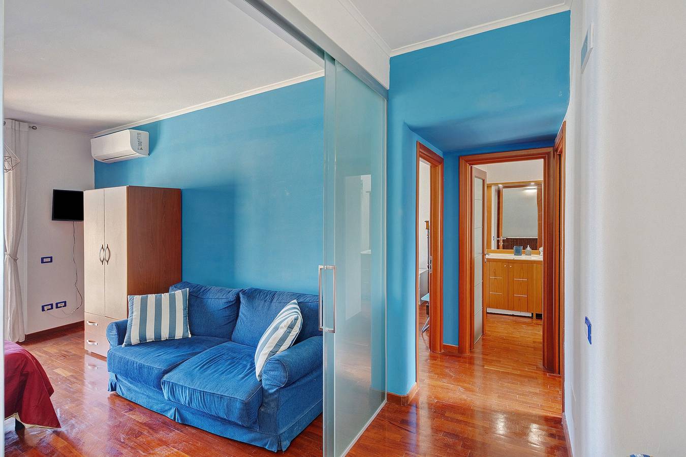 Ganze Wohnung, Apartment 'Sorrento Luxury Blue' mit Meerblick, Wlan und Klimaanlage in Sorrent, Sorrento Coast