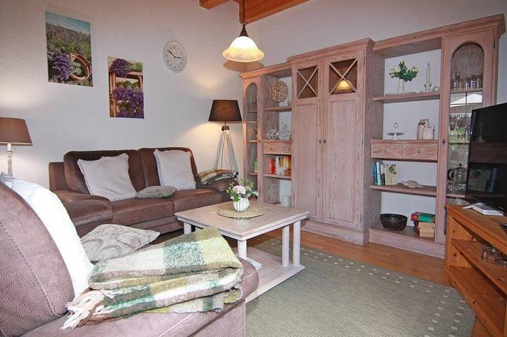 Ferienhaus für 4 Personen, mit Garten und Terrasse in Kritzmow