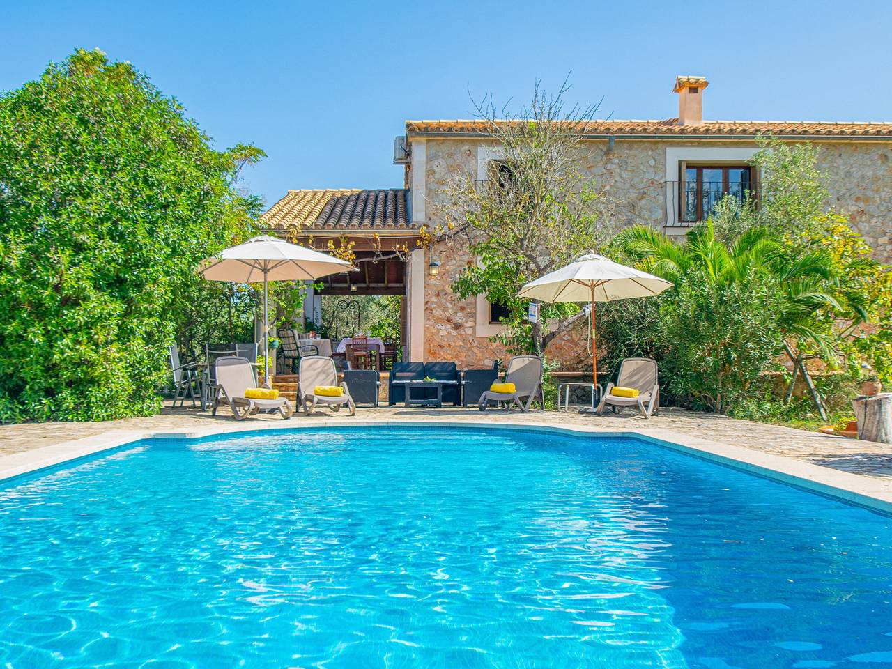 Gîte pour 11 Personnes dans Búger, Majorque l'intérieur des terres