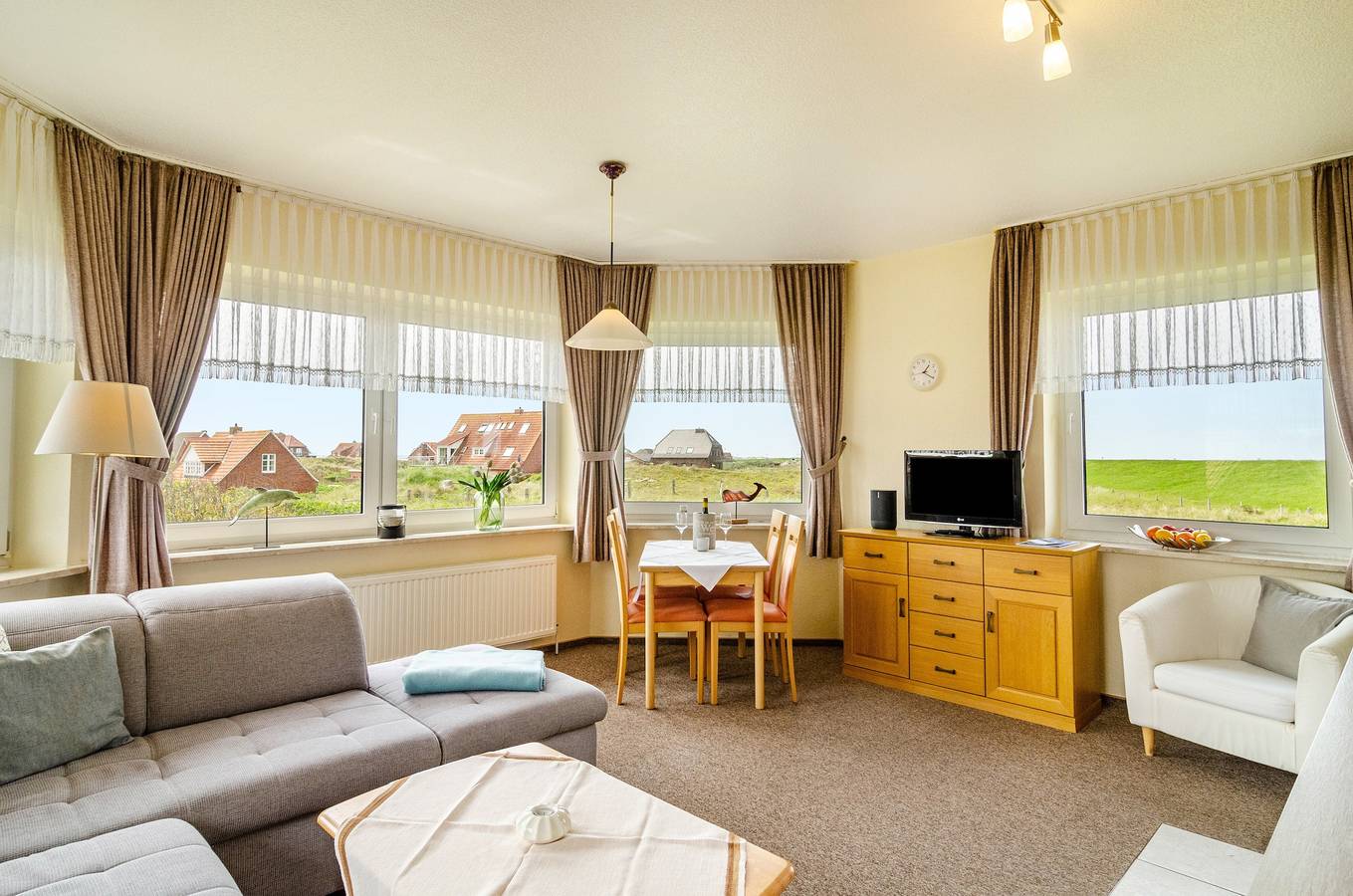 Ganze Wohnung, Ferienwohnung 'Strandhus Uiterst-hörn Treibholz' mit Meerblick, Gemeinschaftsgarten und Wlan in Baltrum