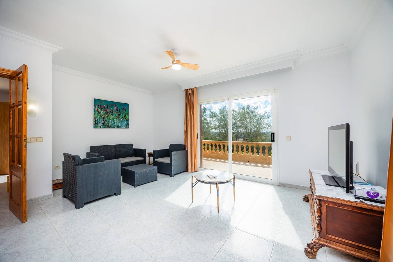 Casa de campo 'Ses Tanquetes' con vistas a la montaña, piscina privada y Wi-Fi in Pina (Mallorca), Algaida