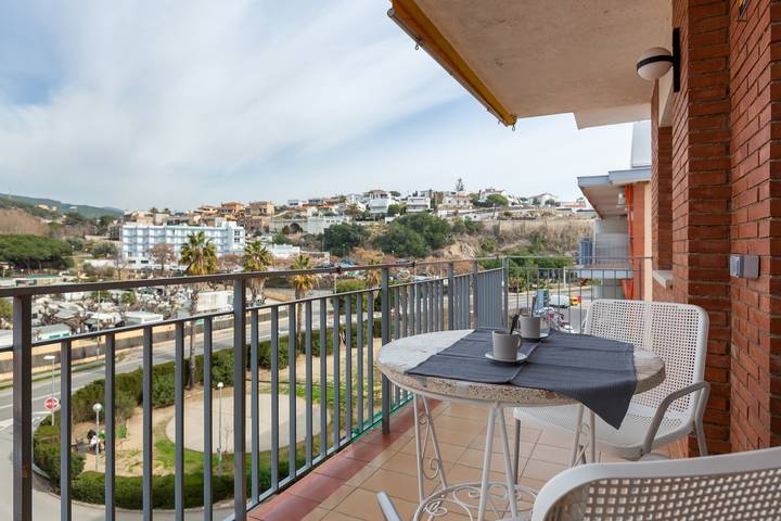 Gîte pour 4 personnes, avec balcon à Canet de Mar - 2