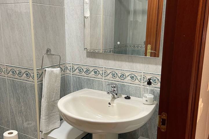 Appartement entier, Appartement à Gijón in Moreda, Gijón
