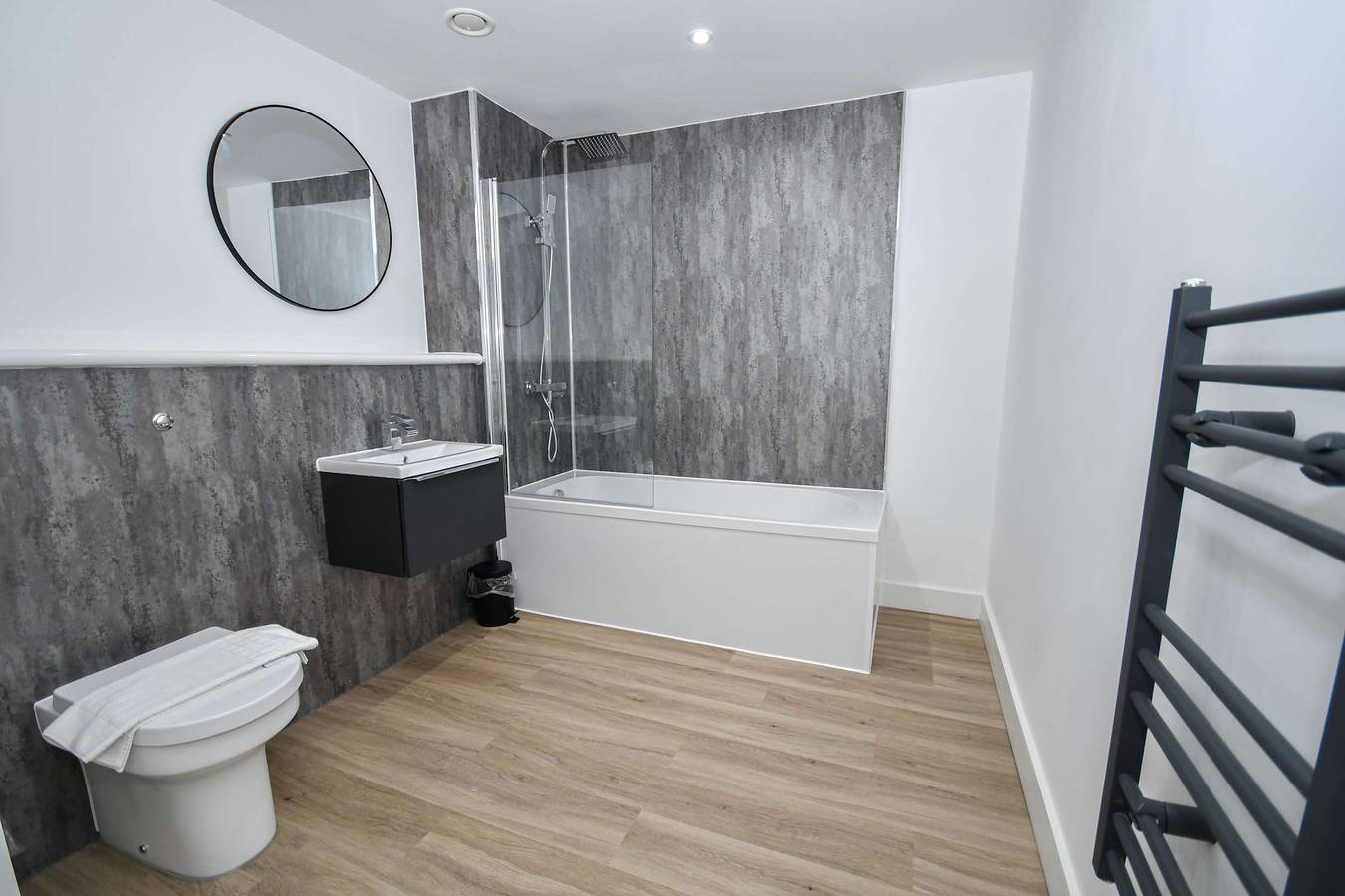 Hel leilighet, Liverpool City 2 Bed Apartment with Parking in Liverpool, Merseyside