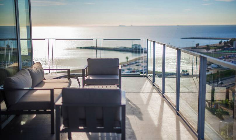 Ferienwohnung für 10 Personen, mit Balkon und Terrasse in 