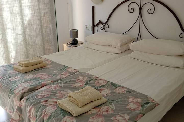 Duplex Apartment, with private garden, in quiet complex in Caleta de Fuste, Antigua