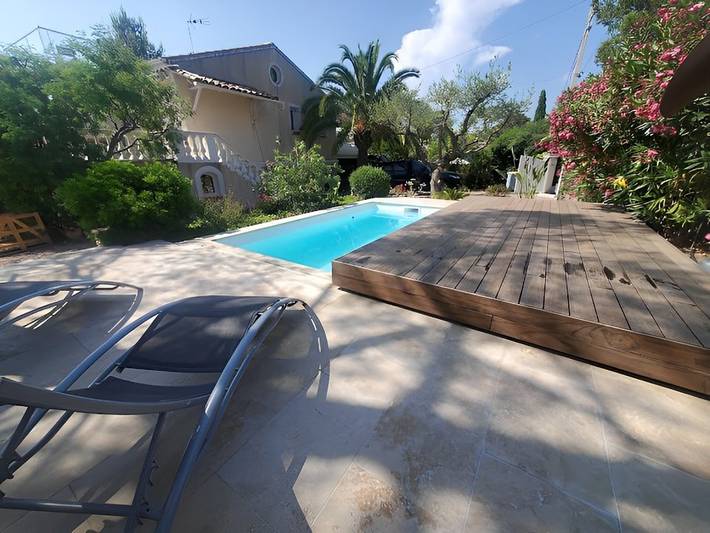 Appartement de vacances pour 6 personnes, avec piscine ainsi que jardin et terrasse dans le Var - 2