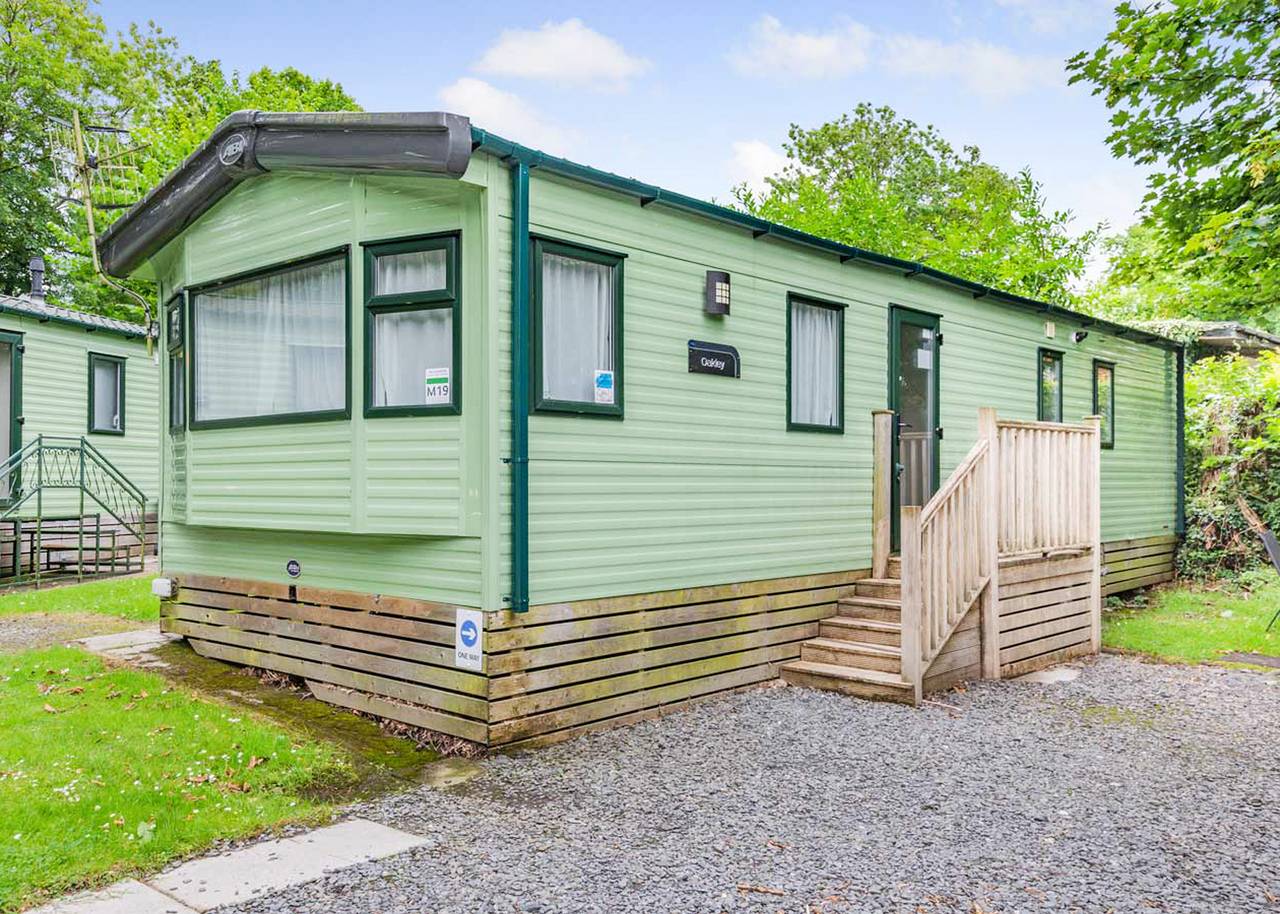 Gold 2, Slps 6, parking, decking in Porthcawl, Bridgend region