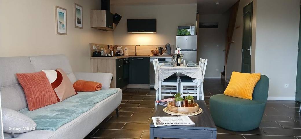 Gîte pour 4 personnes, avec terrasse, adapté aux familles à Avremesnil