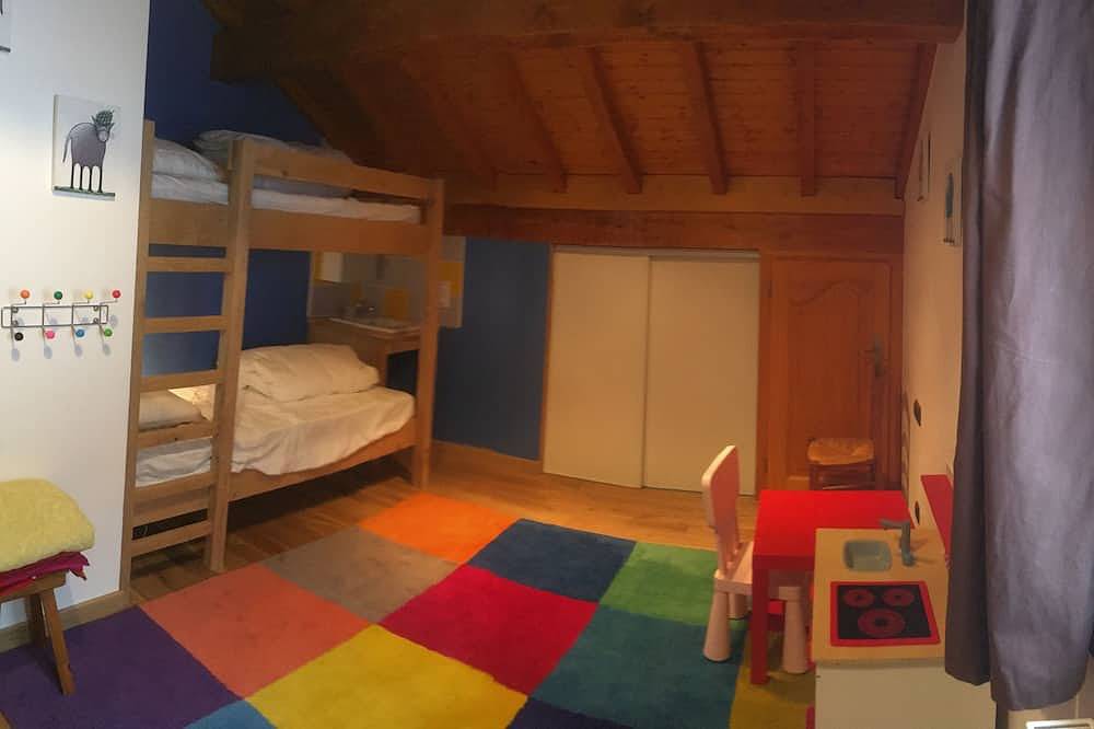 Maison individuelle - Valtin - 6/8 personnes - Ideal familles avec enfants in Le Valtin, Parc naturel régional des Ballons des Vosges