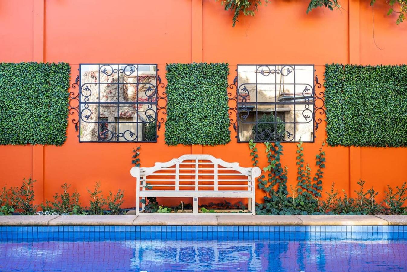 Beautiful 2 story Manor close to beach and all in Adelaide, South Australia