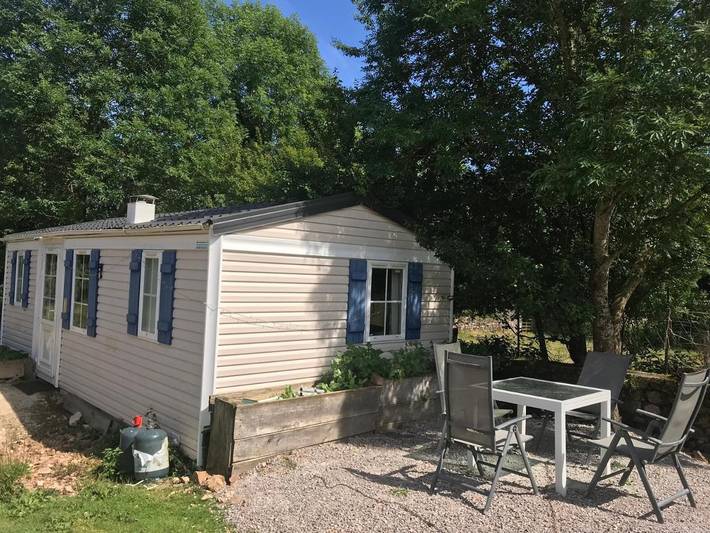Gîte pour 3 personnes, avec terrasse et vue, animaux acceptés à Saint-Martin-de-la-Mer