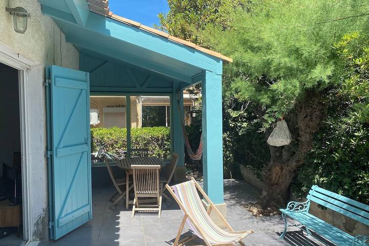 Chalet für 8 Personen, mit Terrasse, mit Haustier in Gruissan Plage